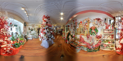 Florist «Carousel Flowers by Shamrock Garden Florist», reviews and photos, 527 S York St, Elmhurst, IL 60126, USA