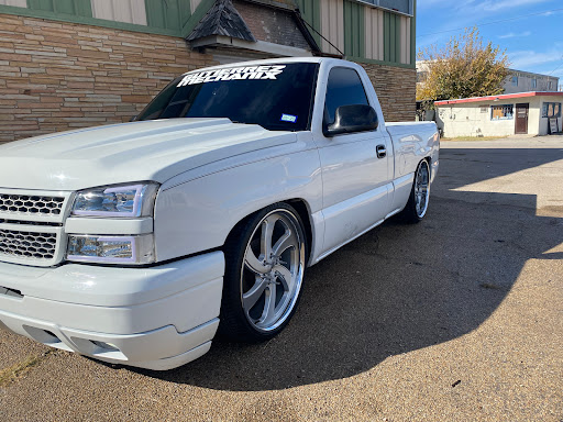 Smith & Son's Mobile Detailing / Shop