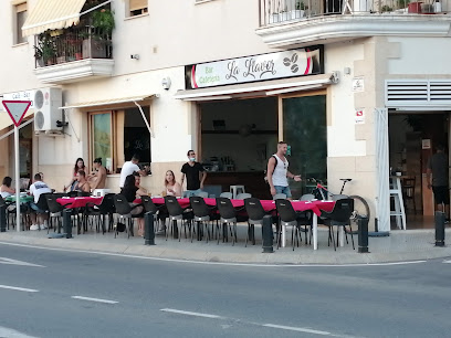Bar Cafetería La Llavor - Av. Porvilla, 40, 03530 La Nucia, Alicante, Spain