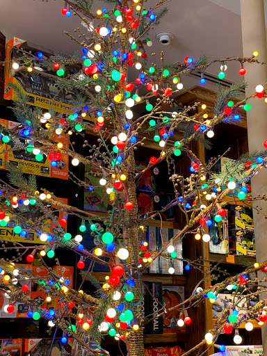 Toy Store «Engine Ear Toys», reviews and photos, 879 Newport Center Dr, Newport Beach, CA 92660, USA