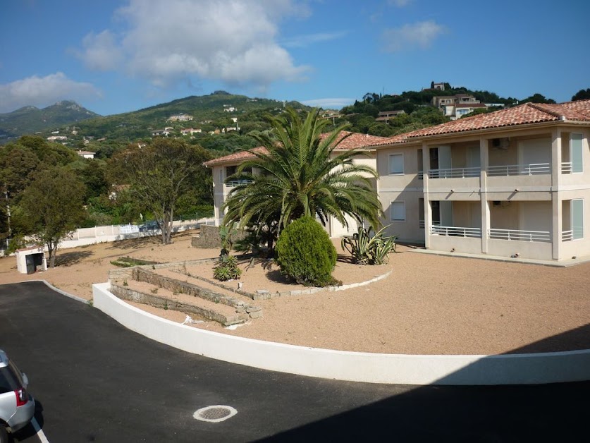 Jardins d'Amezia: location saisonnière appartement de vacances proche plage Propriano Corse du Sud à Propriano ( )