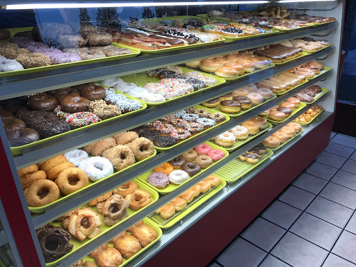 Donut Shop «Rainbow Donuts», reviews and photos, 12307 Imperial Hwy, Norwalk, CA 90650, USA