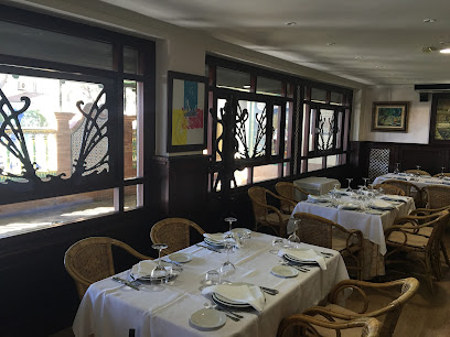 Restaurante Casa Rufino - C/ Eucalipto, 1, 21410 Isla Cristina, Huelva, Spain