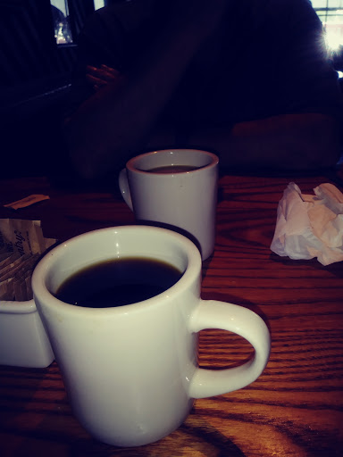 American Restaurant «Cracker Barrel Old Country Store», reviews and photos, 5100 Tiedeman Rd, Brooklyn, OH 44144, USA