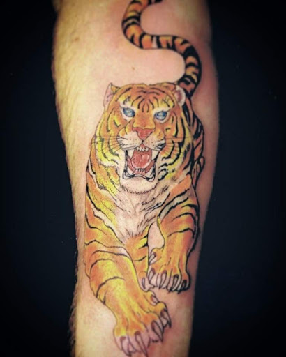 Tattoo Shop «Tonys Tattoos Body Piercing», reviews and photos, 473 Old Country Rd, Westbury, NY 11590, USA