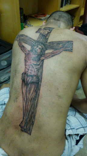 Tattoo Shop «Aces & Eights Tattoo Shop», reviews and photos, 6846 Park Blvd N, Pinellas Park, FL 33781, USA