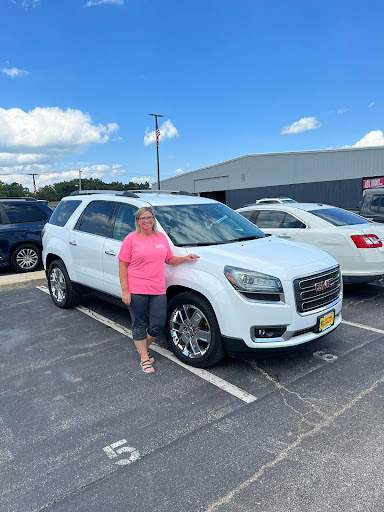 Used Car Dealer «AutoCenters Herculaneum», reviews and photos, 1225 McNutt St, Herculaneum, MO 63048, USA