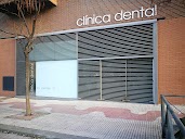 Clínica Dental Los Castillos 15