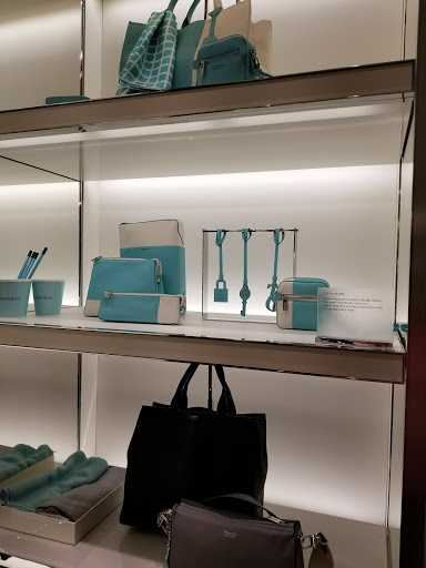 Jewelry Store «Tiffany & Co.», reviews and photos, 730 N Michigan Ave, Chicago, IL 60611, USA