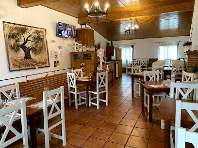Restaurante El Candil Tierra de Olivos - C. Quijote, 4, 23293 Cortijos Nuevos, Jaén, Spain