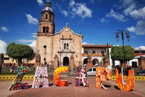 Plaza Principal Zacapu image