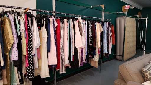 Thrift Store «Ohio Discount Thrift Store Inc», reviews and photos, 1739 Brittain Rd, Akron, OH 44310, USA
