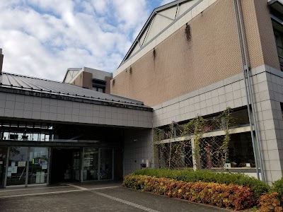 鹿島市民図書館