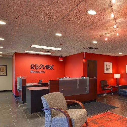 Real Estate Agency «RE/MAX Results», reviews and photos, 480 County Hwy 96 #200, Shoreview, MN 55126, USA