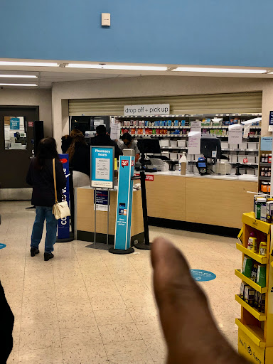Drug Store «Walgreens», reviews and photos, 22 E St Georges Ave, Linden, NJ 07036, USA