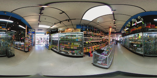 Tobacco Shop «Sky High Smoke Shop», reviews and photos, 33 W Southern Ave, Tempe, AZ 85282, USA