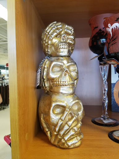 Shopping Mall «Blue Ridge Mall», reviews and photos, 1800 Four Seasons Blvd # 5, Hendersonville, NC 28792, USA