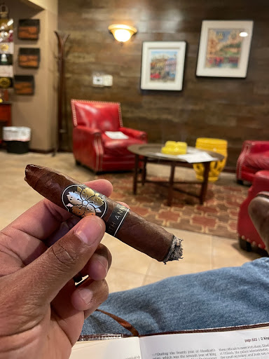 Tobacco Shop «Club Humidor-Huebner», reviews and photos, 12003 Huebner Rd, San Antonio, TX 78230, USA