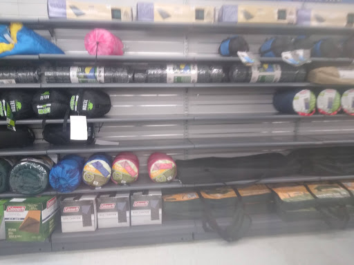 Sporting Goods Store «Big 5 Sporting Goods», reviews and photos, 2801 W Nob Hill Blvd, Yakima, WA 98902, USA