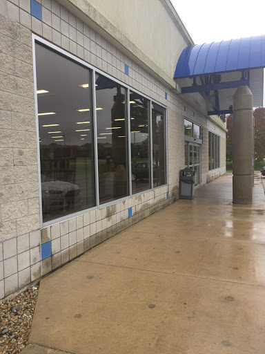 Thrift Store «Goodwill Store and Donation Center - Monona», reviews and photos, 2501 Royal Ave, Monona, WI 53713, USA