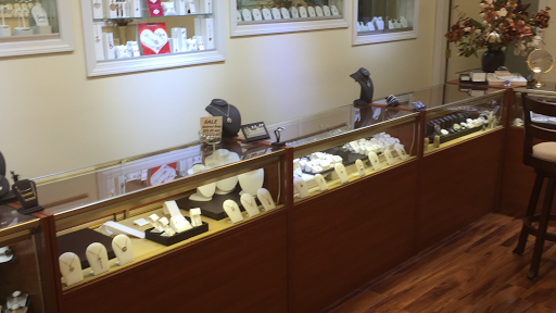 Jeweler «Riches Jewelers», reviews and photos, 1402 Hopmeadow St, Simsbury, CT 06070, USA