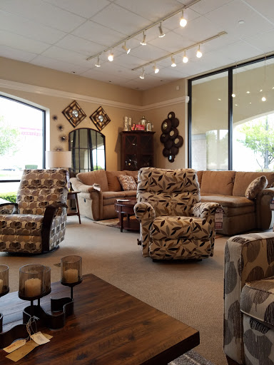 Furniture Store «La-Z-Boy Furniture Galleries», reviews and photos, 1737 E Independence St, Springfield, MO 65804, USA