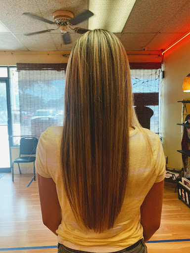 Beauty Salon «Cut N Curl Beauty Salon», reviews and photos, 6722 Hanley Rd, Tampa, FL 33634, USA