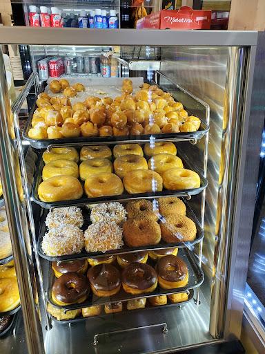 Donut Shop «Yum Yum Donuts», reviews and photos, 9 Fremont Ave, Alhambra, CA 91801, USA