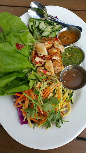 Shopping Mall «Burr Ridge Village Center», reviews and photos, 701 Burr Ridge Pkwy, Willowbrook, IL 60527, USA