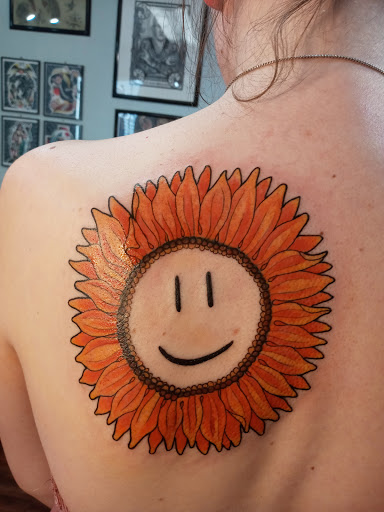 Tattoo Shop «Victory Tattoo», reviews and photos, 1818 Mangrove Ave, Chico, CA 95926, USA