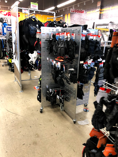 Motorcycle Parts Store «Cycle Gear», reviews and photos, 65 New Jersey 17, Hasbrouck Heights, NJ 07604, USA