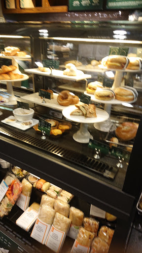 Shopping Mall «Willowbrook Mall», reviews and photos, 1400 Willowbrook Mall, Wayne, NJ 07470, USA