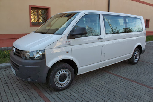 Autopůjčovna dodávek Praha, pronájem minibusů s řidičem Praha VW Transporter - Berka Van & Car Rent