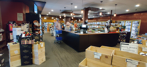 Liquor Store «Coaltrain Wine and Spirits», reviews and photos, 330 W Uintah St, Colorado Springs, CO 80905, USA