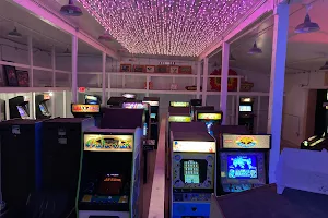Two Bit Game Room image