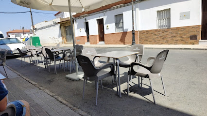 Bar El Dolmen - Calle Dr. Fleming, 2, 21620 Trigueros, Huelva, Spain