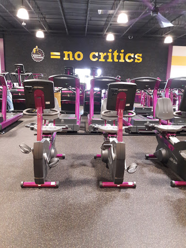 Gym «Planet Fitness», reviews and photos, 2223 N Lewis Ave, Waukegan, IL 60087, USA