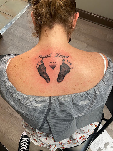 Tattoo Shop «Colorfast Studios», reviews and photos, 2536 N University Dr, Coral Springs, FL 33065, USA