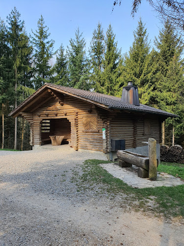 Waldhütte Bellmund