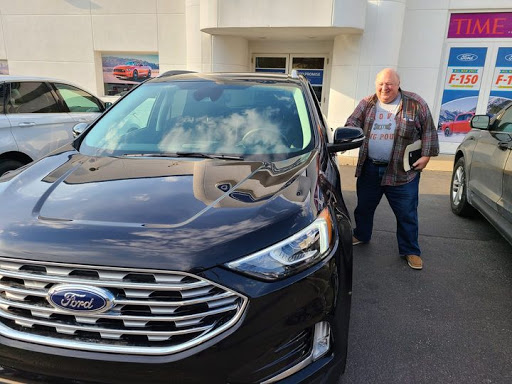 Ford Dealer «Preston Ford», reviews and photos, 13580 W Center St, Burton, OH 44021, USA