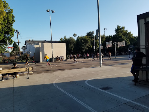 Basketball courts in Los Angeles