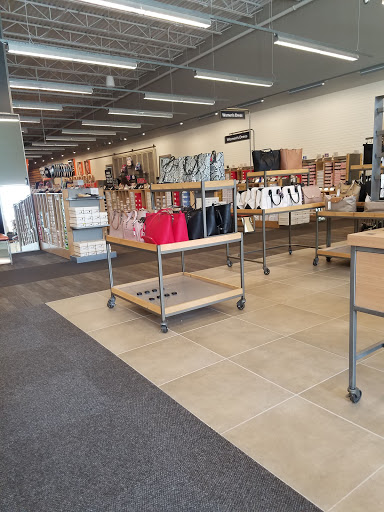 Shoe Store «DSW Designer Shoe Warehouse», reviews and photos, 4 S Tunnel Rd, Asheville, NC 28805, USA