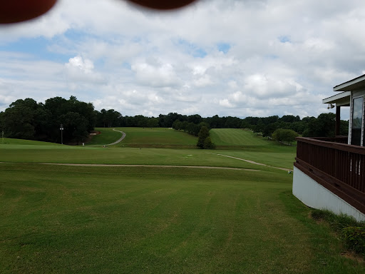 Golf Course «Pines Golf Course», reviews and photos, 307 Deatsville Hwy, Millbrook, AL 36054, USA