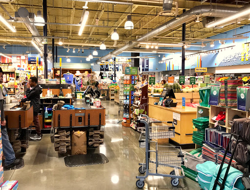 Grocery Store «Whole Foods Market», reviews and photos, 331 Paradise Rd, Swampscott, MA 01907, USA