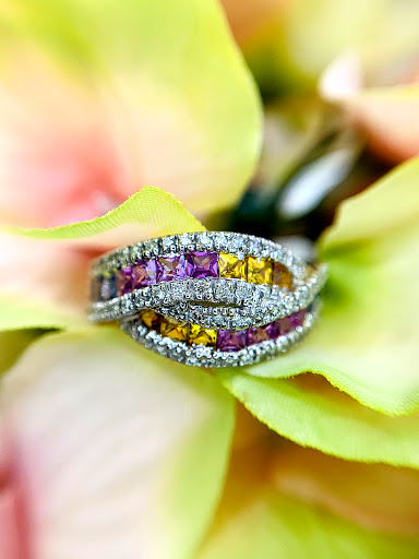 Jewelry Store «Pearce Jewelers», reviews and photos, 41 Glen Rd, West Lebanon, NH 03784, USA