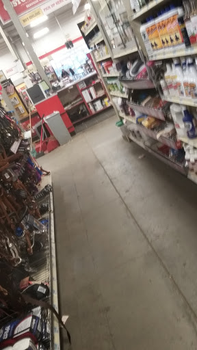 Home Improvement Store «Tractor Supply Co.», reviews and photos, 990 Tharp Rd, Yuba City, CA 95993, USA