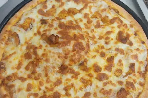 Madhura pizza corner image