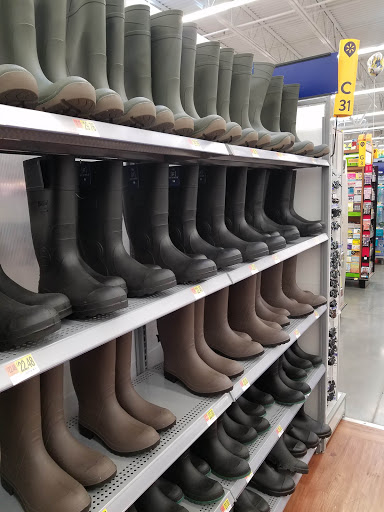 Discount Store «Walmart», reviews and photos, 375 S Main St, Timberville, VA 22853, USA