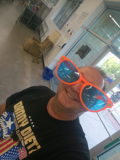 Non-Profit Organization «Goodwill Houston Donation Center», reviews and photos