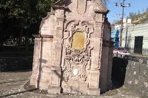 Acueducto de Guadalupe image